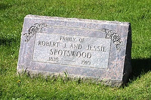 Spotswood grave, Littleton Cemetery, c.2001.